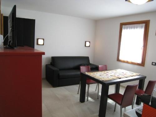 Sillia Appartamenti Pinzolo Chambre photo